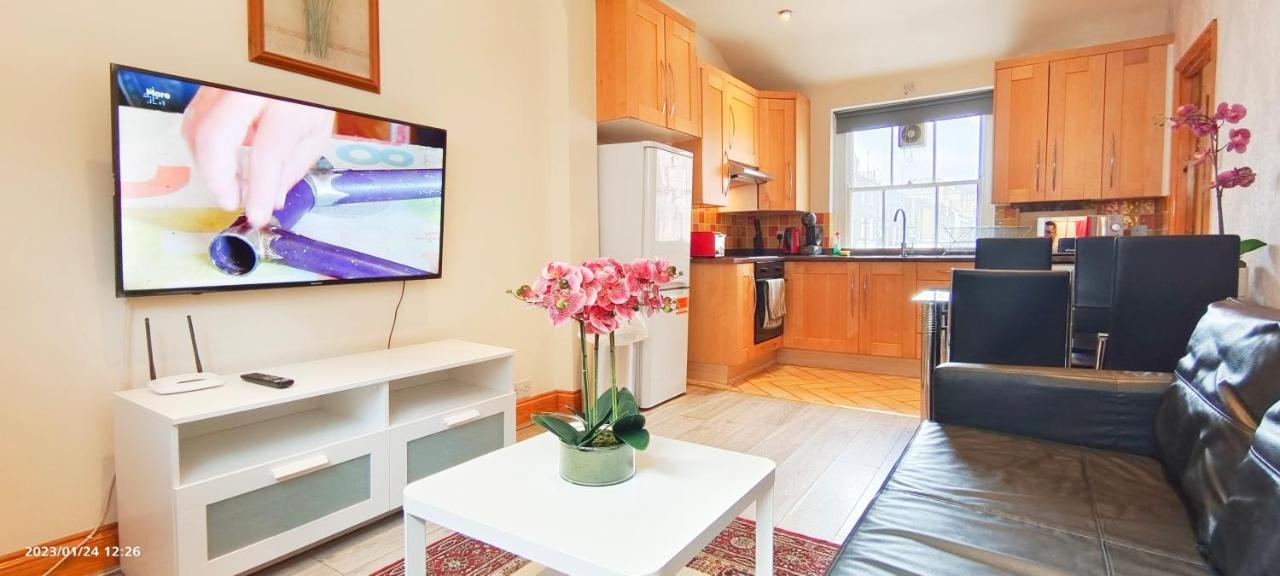 Flat 2, 6 Tauton Mews In Marylebone Leilighet London Eksteriør bilde