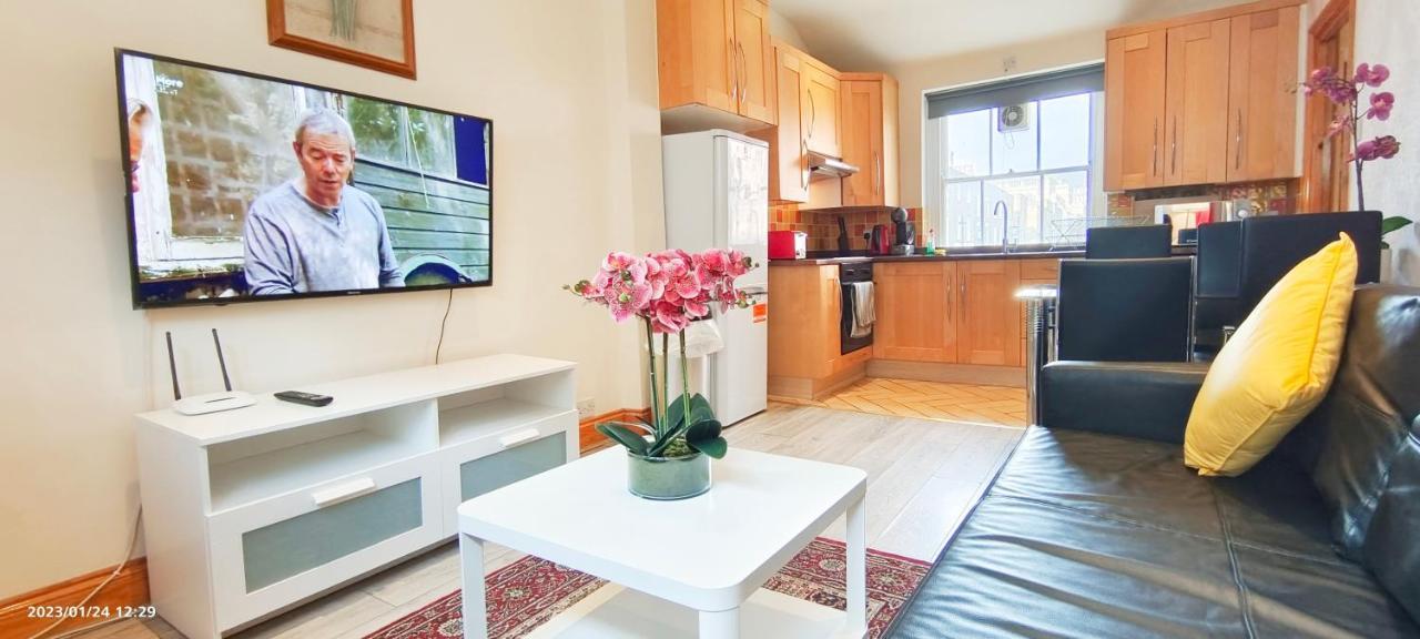 Flat 2, 6 Tauton Mews In Marylebone Leilighet London Eksteriør bilde